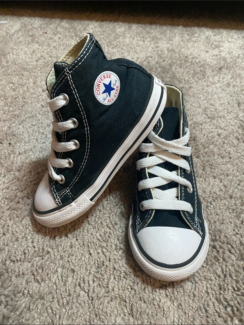 Converse Chuck Taylor Kids Black and White High-Top Sneakers size 8